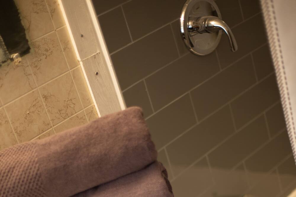 Photo of Bathroom in Cameron