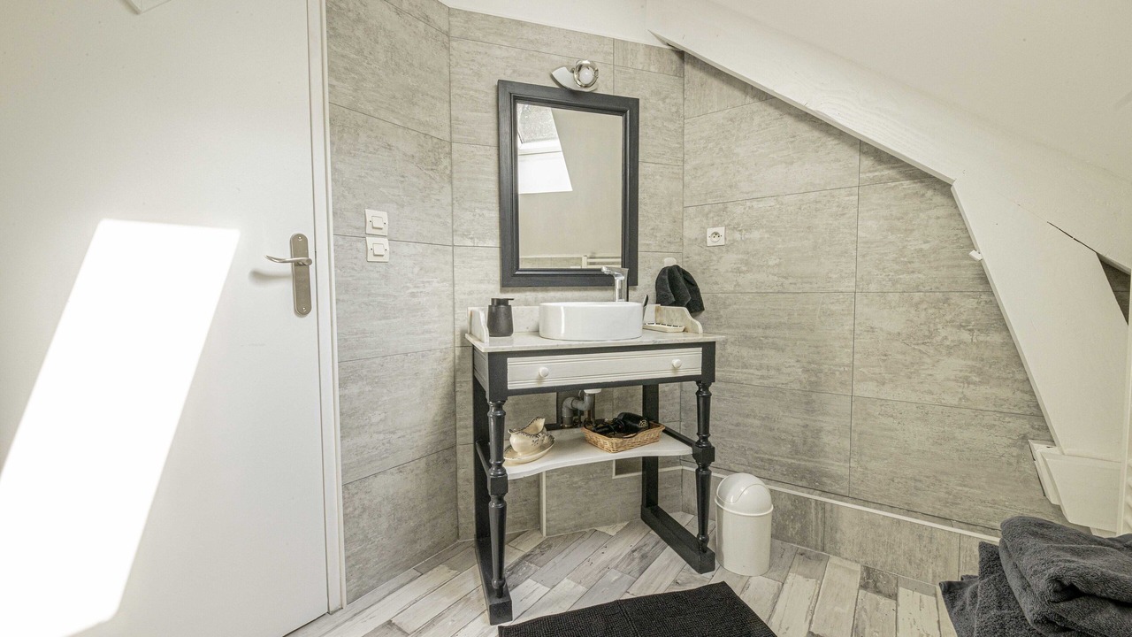 Photo of Bathroom in Bagneaux-sur-Loing