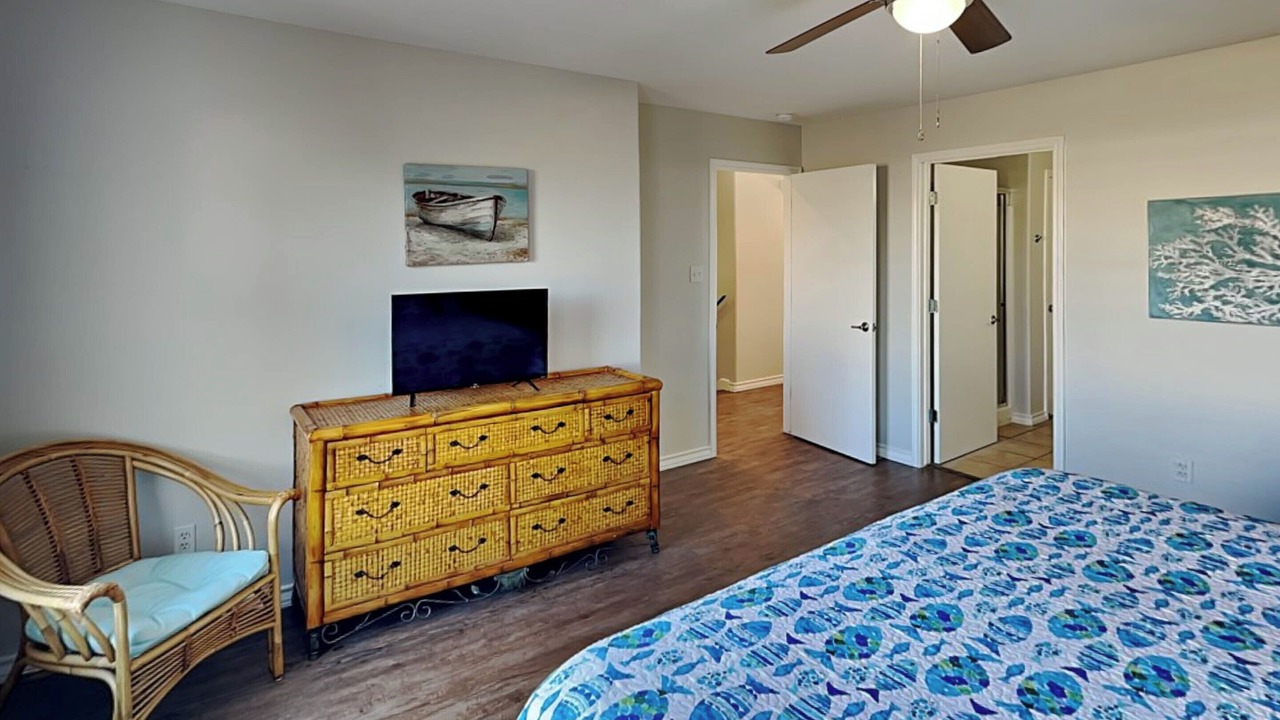 Photo of Others in Sand Point