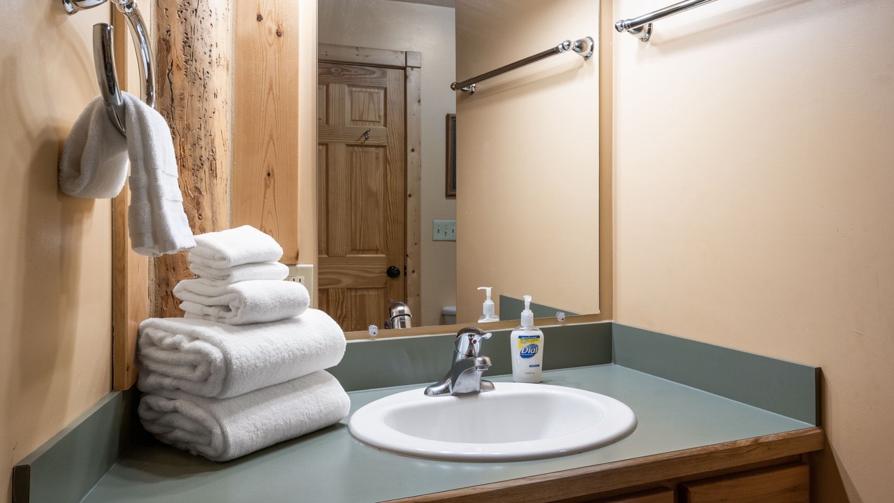 Photo of Bathroom in Lazy Acres