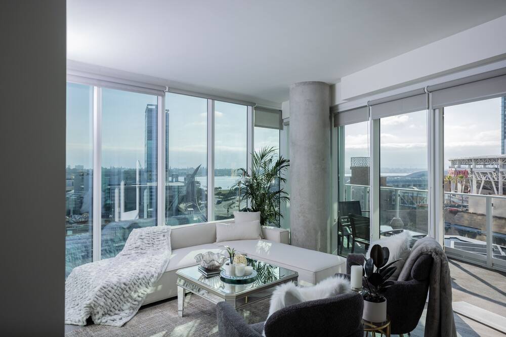 Photo of Livingroom in East Village