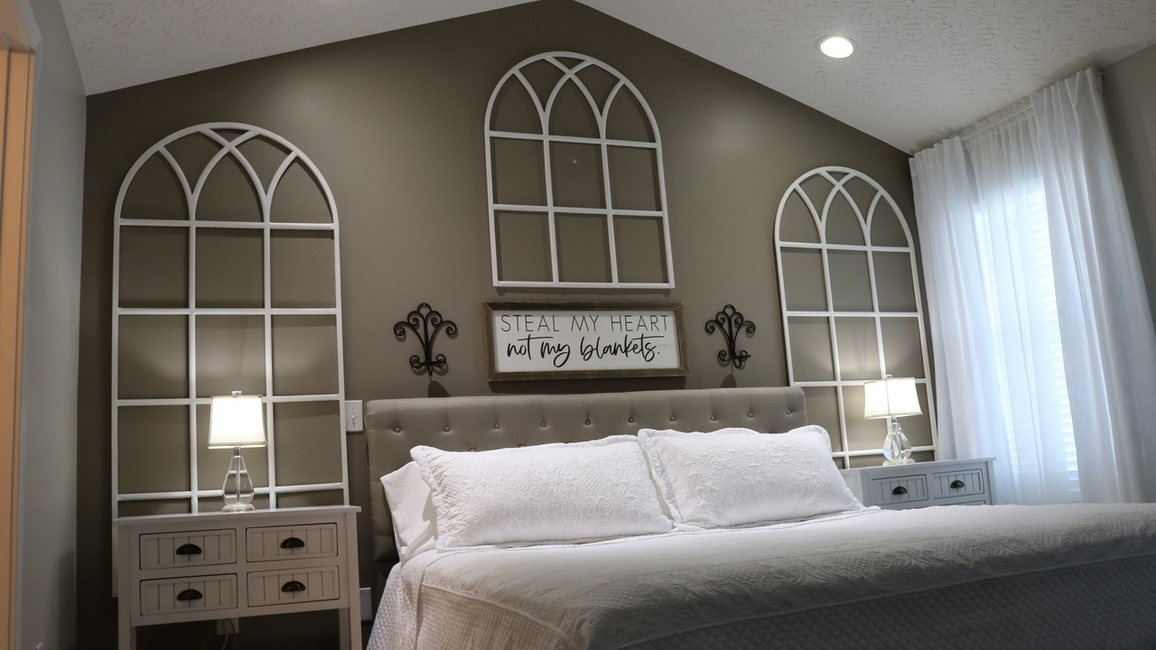 Photo of Others in Crittenden