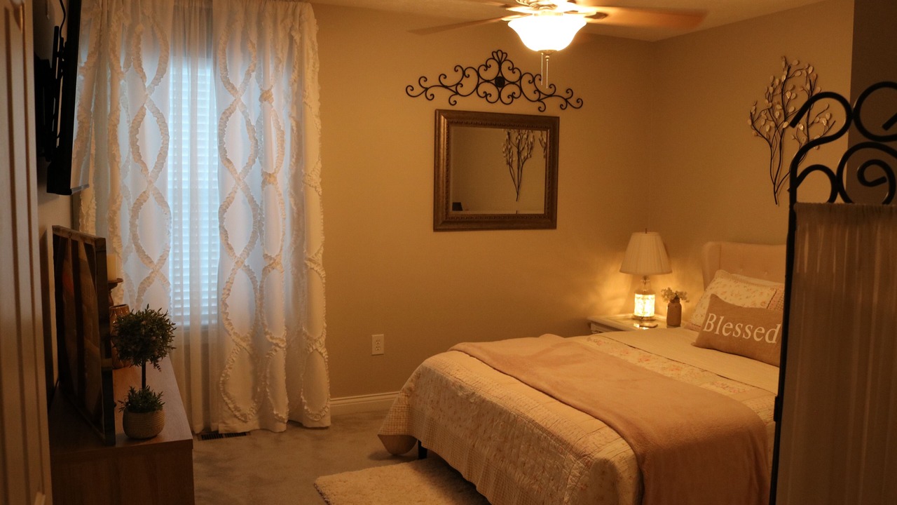 Photo of Others in Crittenden