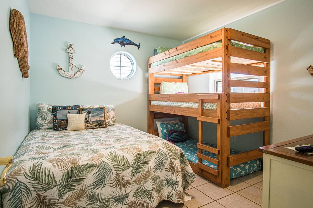 Photo of Bedroom in Sand Point
