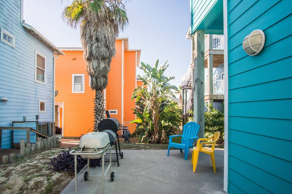 Photo of Patio Balcony in Sand Point