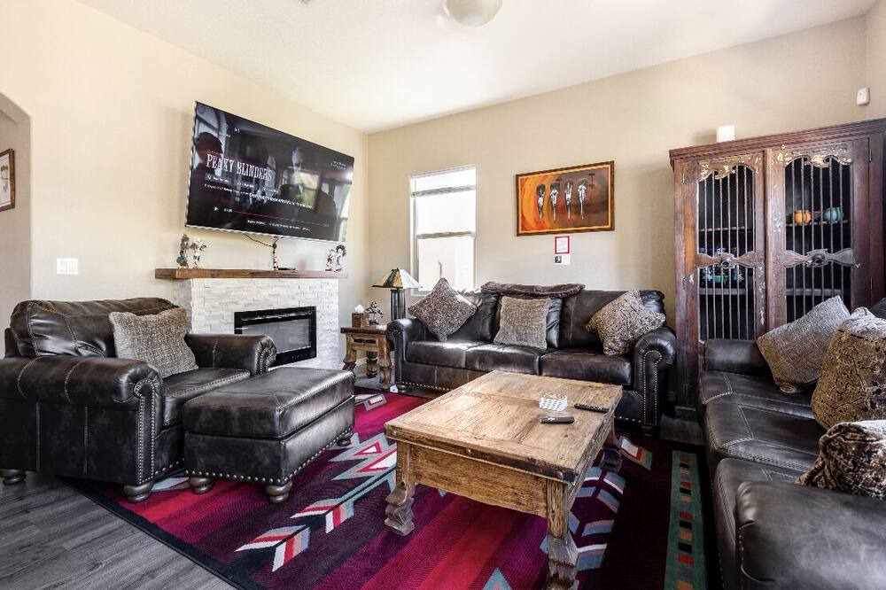 Photo of Livingroom in Santa Fe