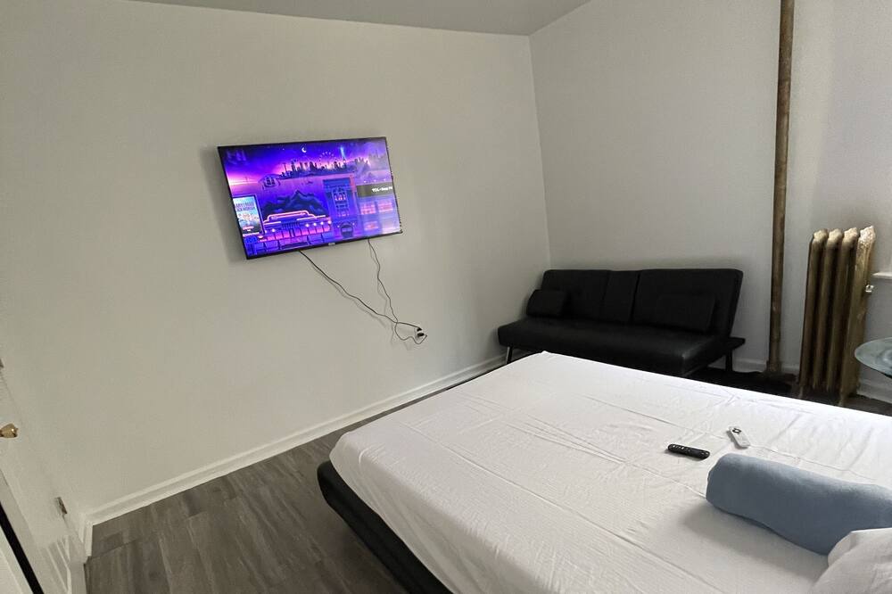 Photo of Bedroom in Central Park North