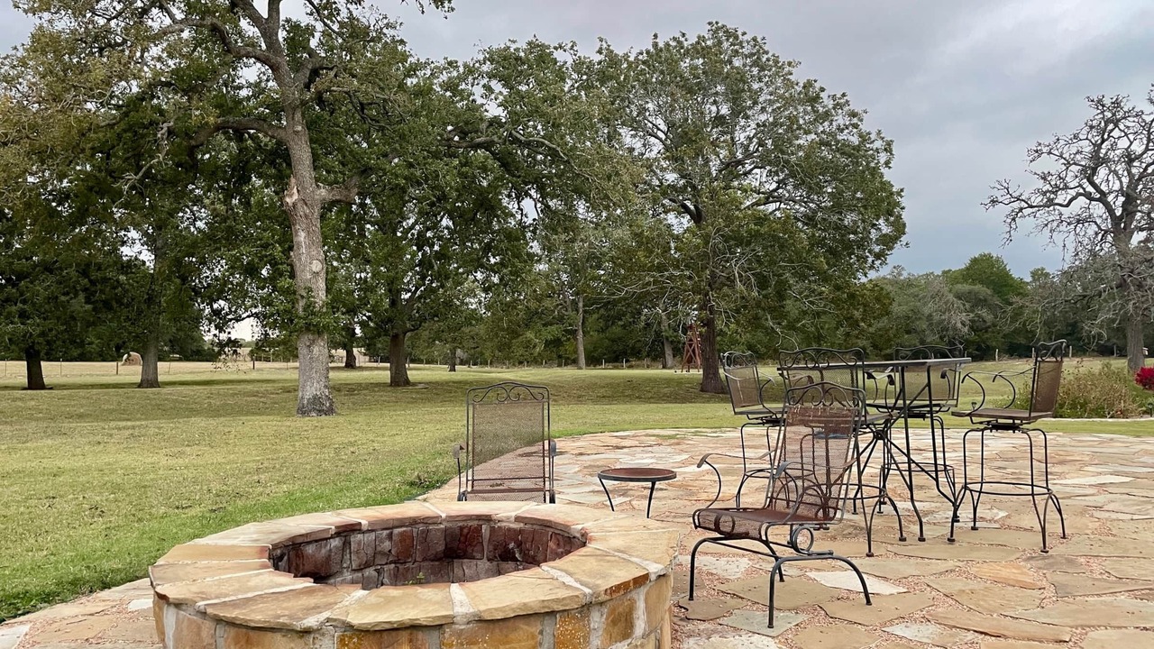 Photo of Outdoor in La Grange
