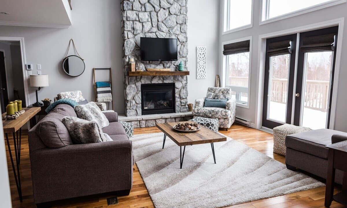 Photo of Livingroom in Little Rapids