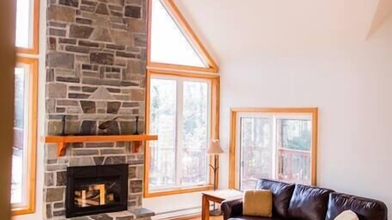 Photo of Livingroom in Humber Valley