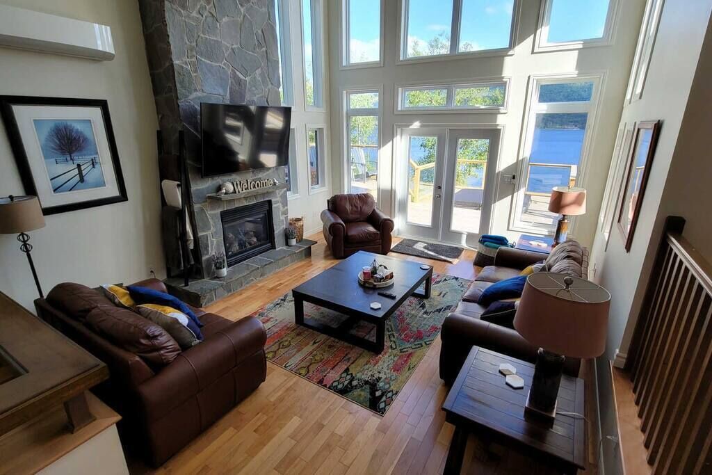 Photo of Livingroom in Humber Valley