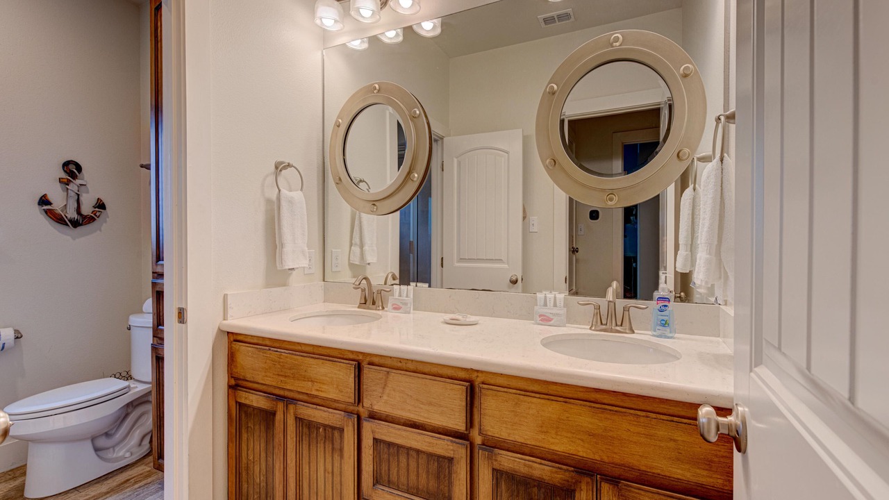 Photo of Bathroom in Port Aransas