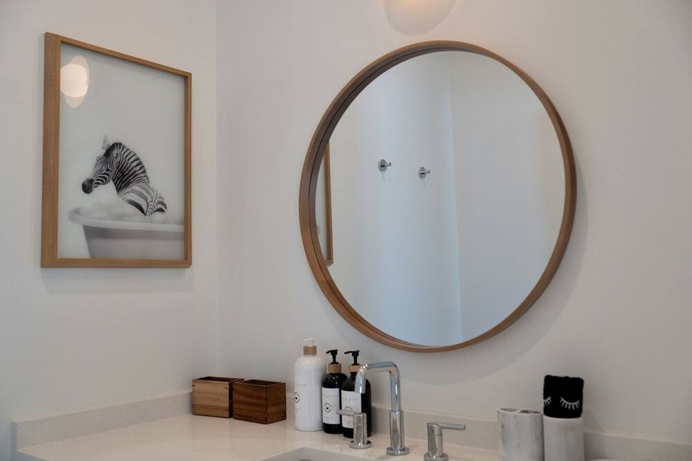 Photo of Bedroom in MLK