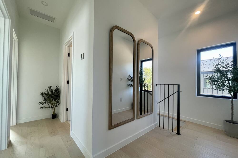 Photo of Bedroom in MLK