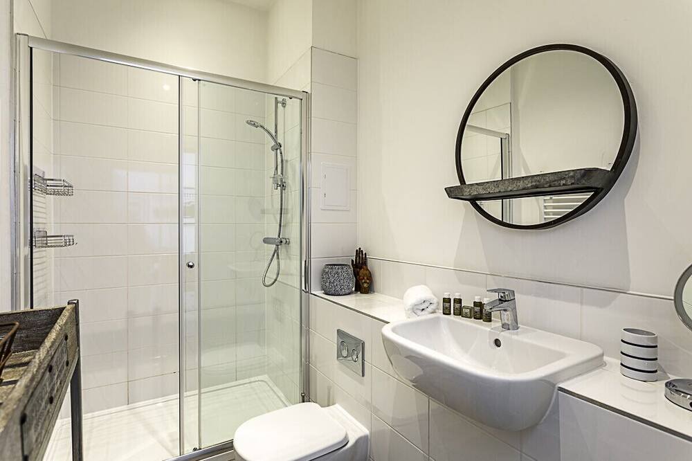 Photo of Bathroom in Mile End