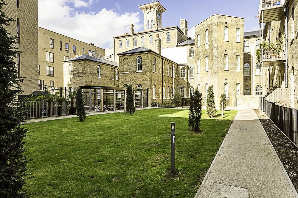 Photo of Outdoor in Mile End