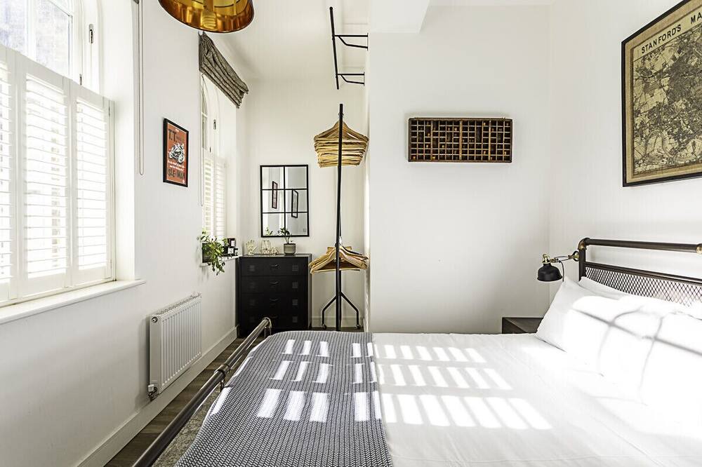 Photo of Bedroom in Mile End