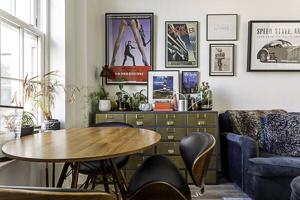 Photo of Others in Mile End