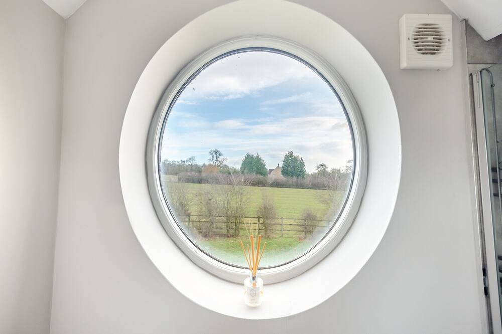 Photo of Others in Castle Bytham