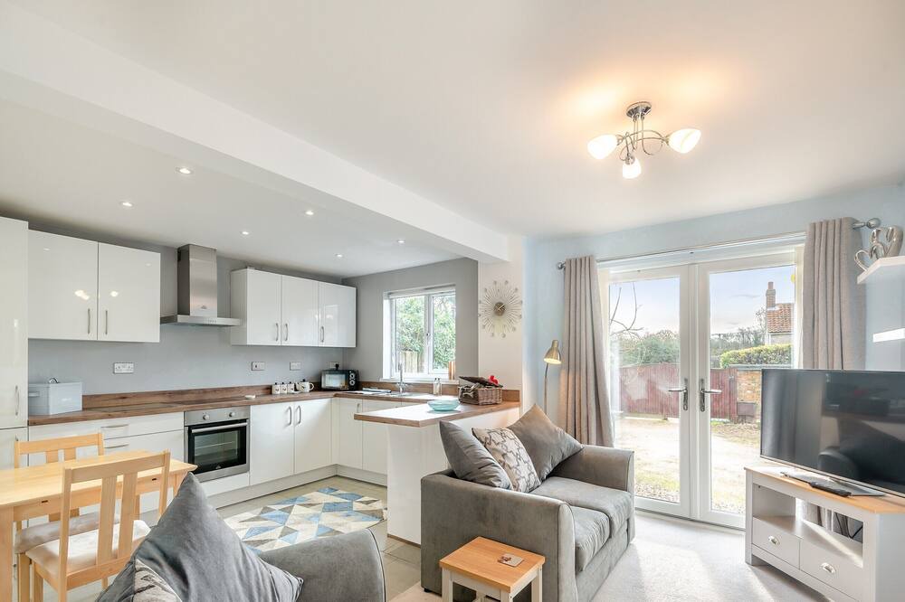 Photo of Others in Castle Bytham