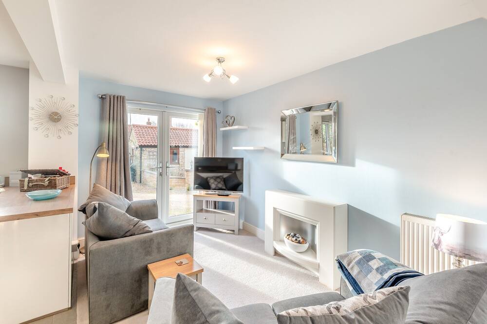 Photo of Others in Castle Bytham