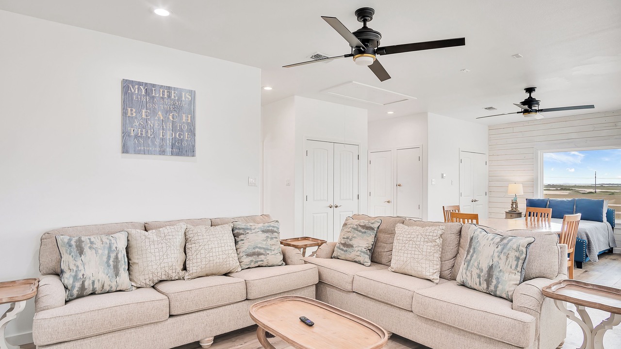 Photo of Others in Leeward Sands