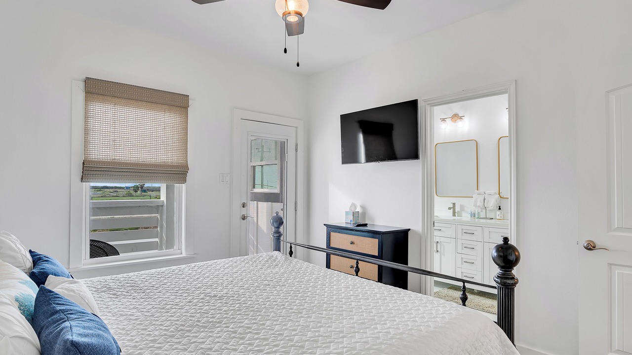 Photo of Others in Leeward Sands