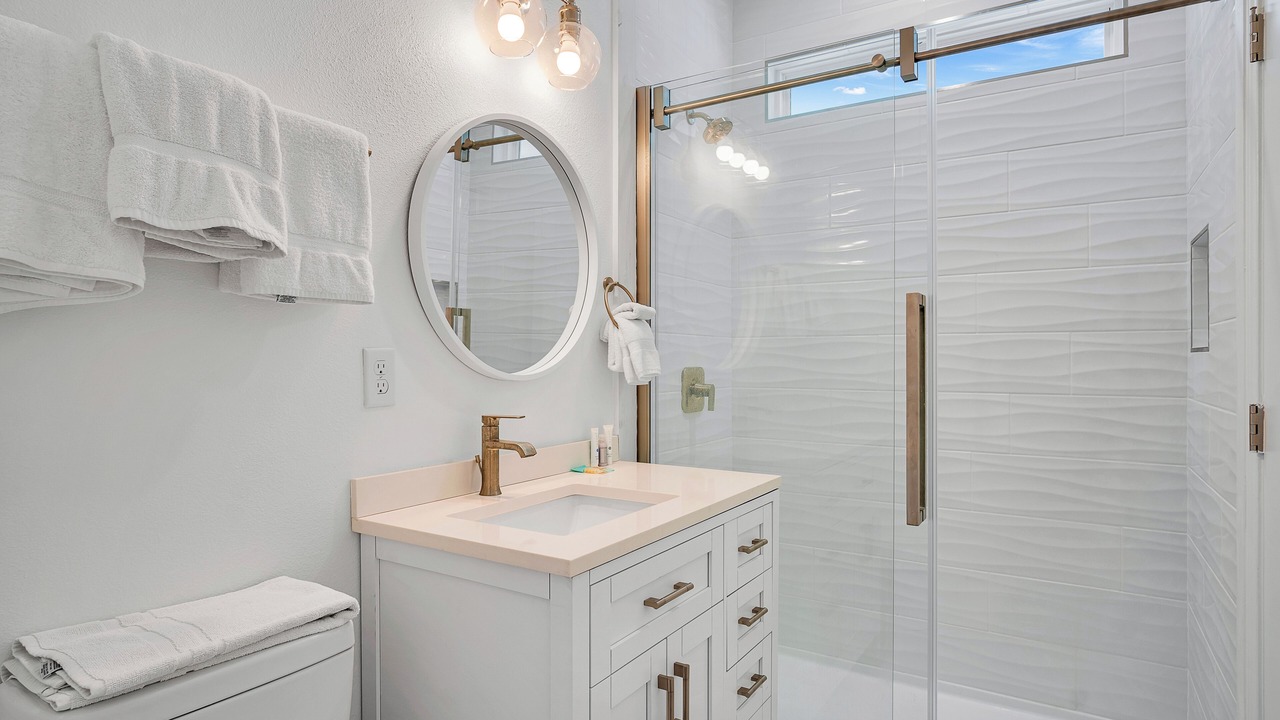 Photo of Others in Leeward Sands