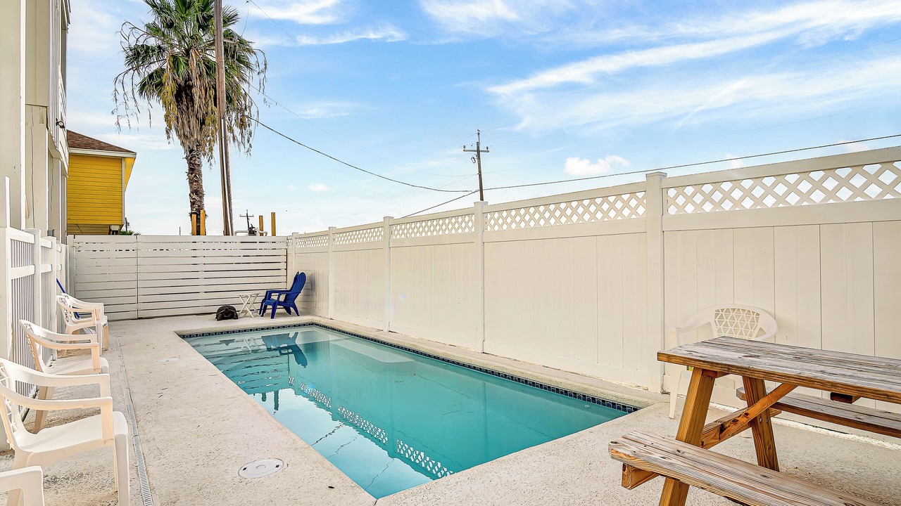 Photo of Others in Leeward Sands