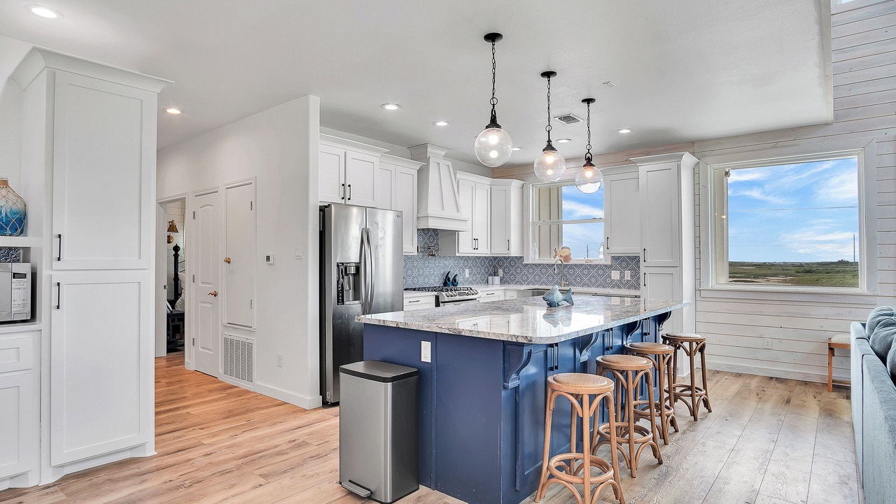 Photo of Others in Leeward Sands