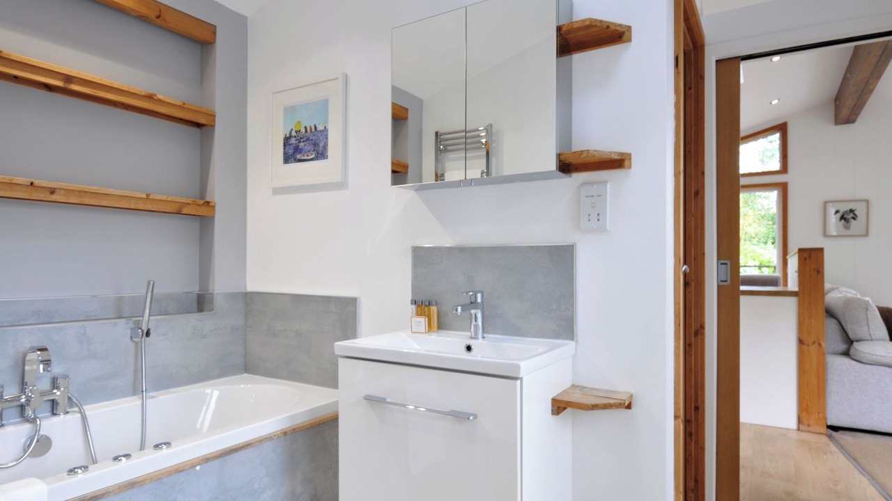 Photo of Bathroom in Dobwalls