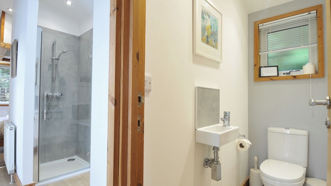 Photo of Bathroom in Dobwalls