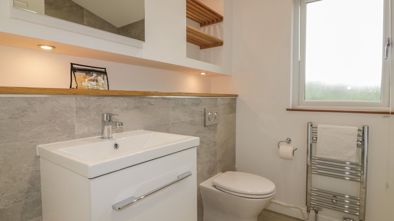 Photo of Others in Dobwalls