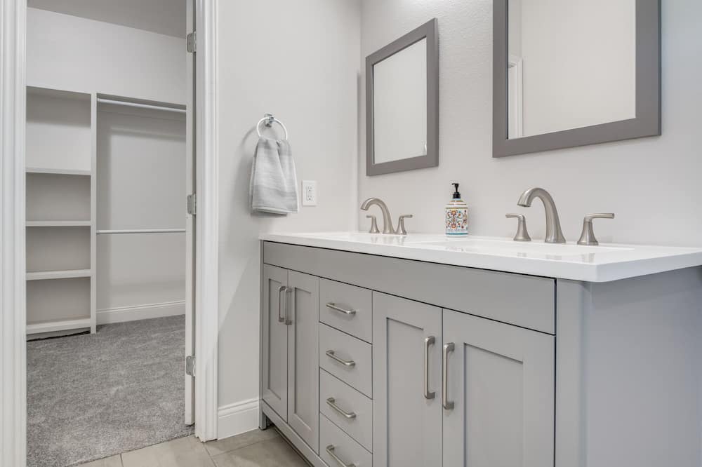 Photo of Bathroom in Lake Dallas