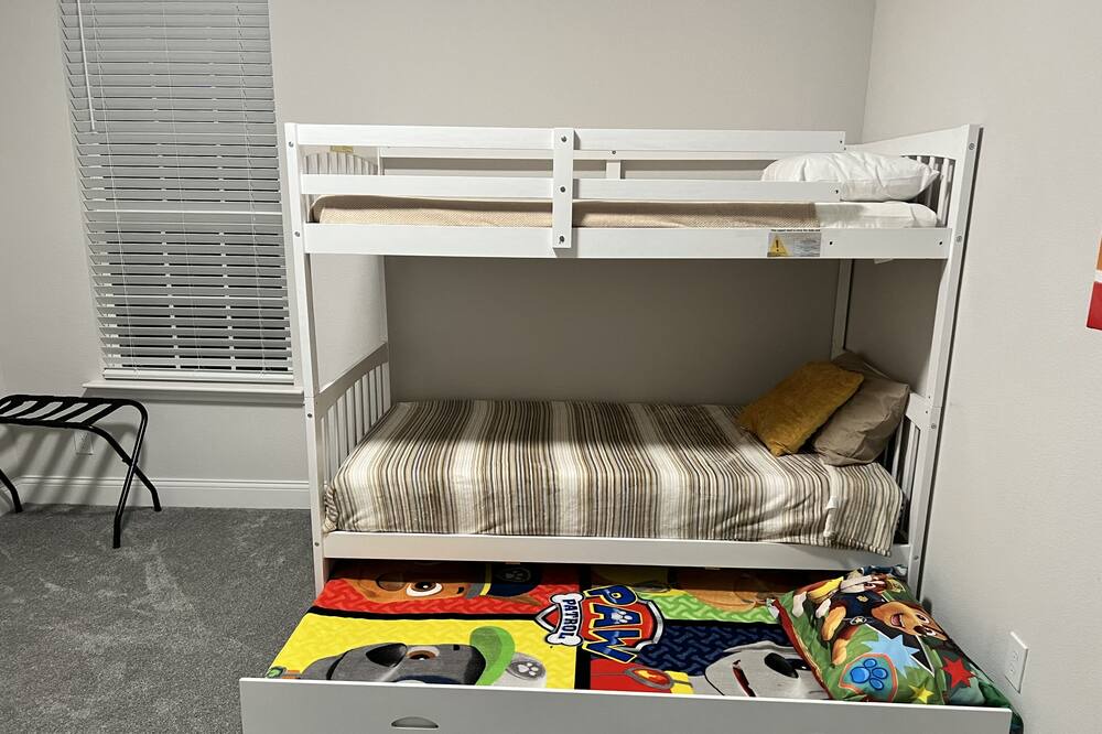 Photo of Bedroom in Lake Dallas