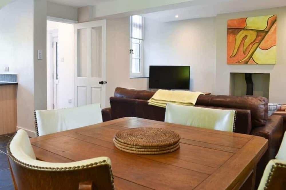 Photo of Livingroom in Ermington