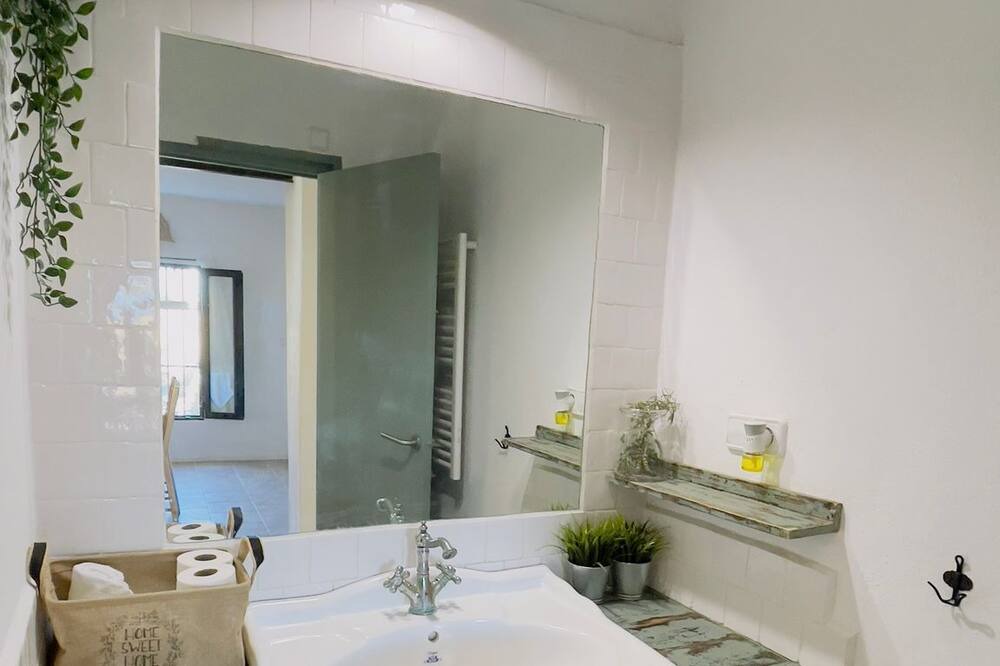 Photo of Bathroom in Meliana