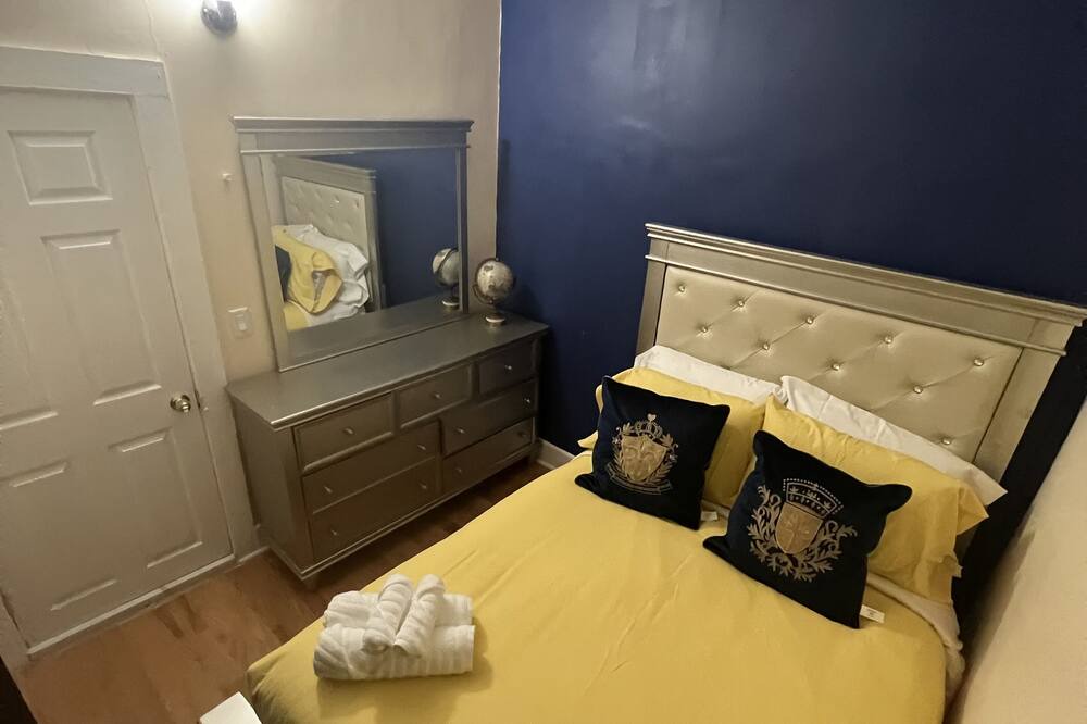 Photo of Bedroom in Kingston