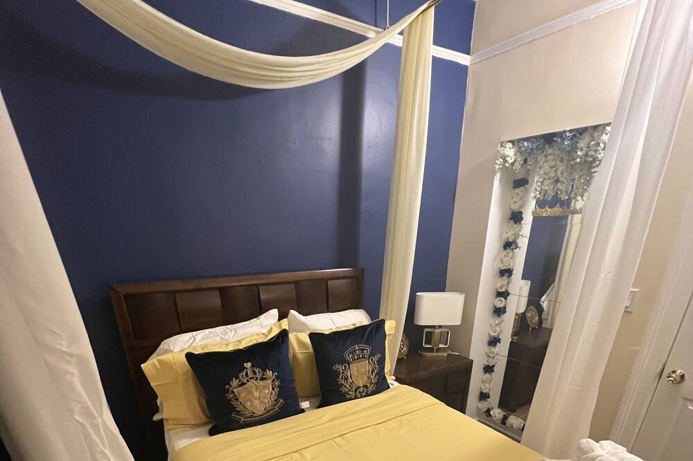 Photo of Bedroom in Kingston