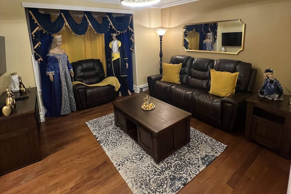 Photo of Livingroom in Kingston