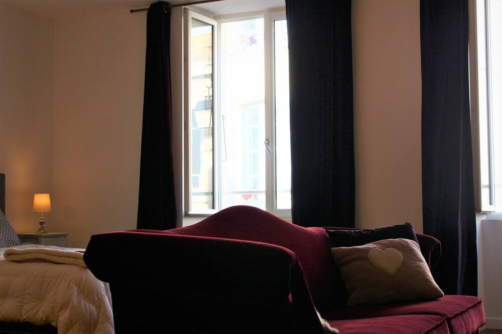 Photo of Bedroom in Fontenay-le-Comte