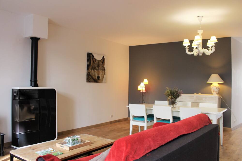 Photo of Bedroom in Fontenay-le-Comte