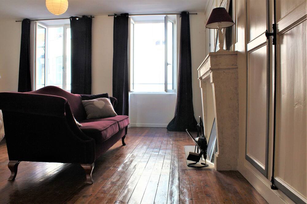Photo of Bedroom in Fontenay-le-Comte
