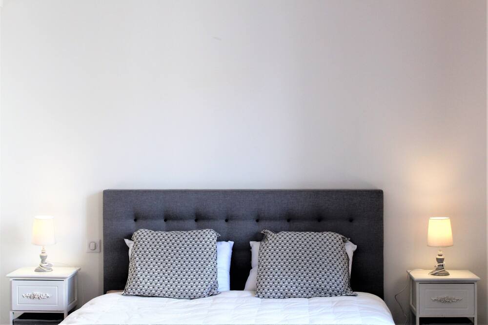 Photo of Bedroom in Fontenay-le-Comte