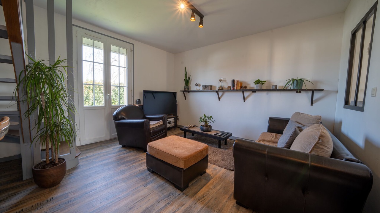 Photo of Others in Eterville