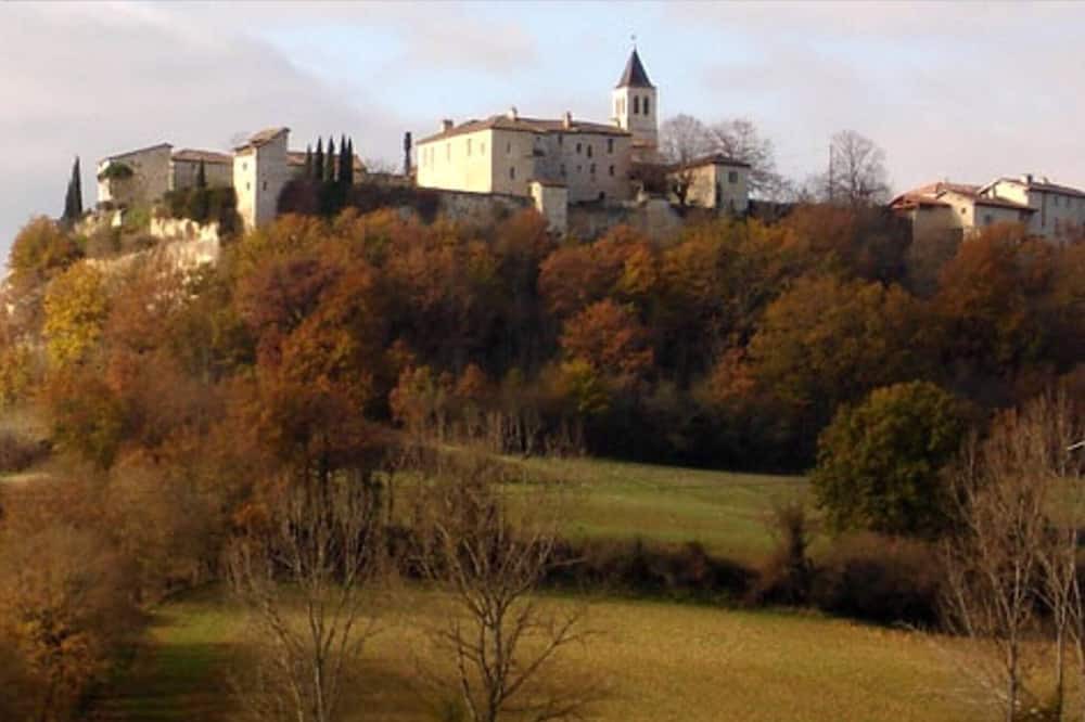 Photo of Outdoor in Flaugnac