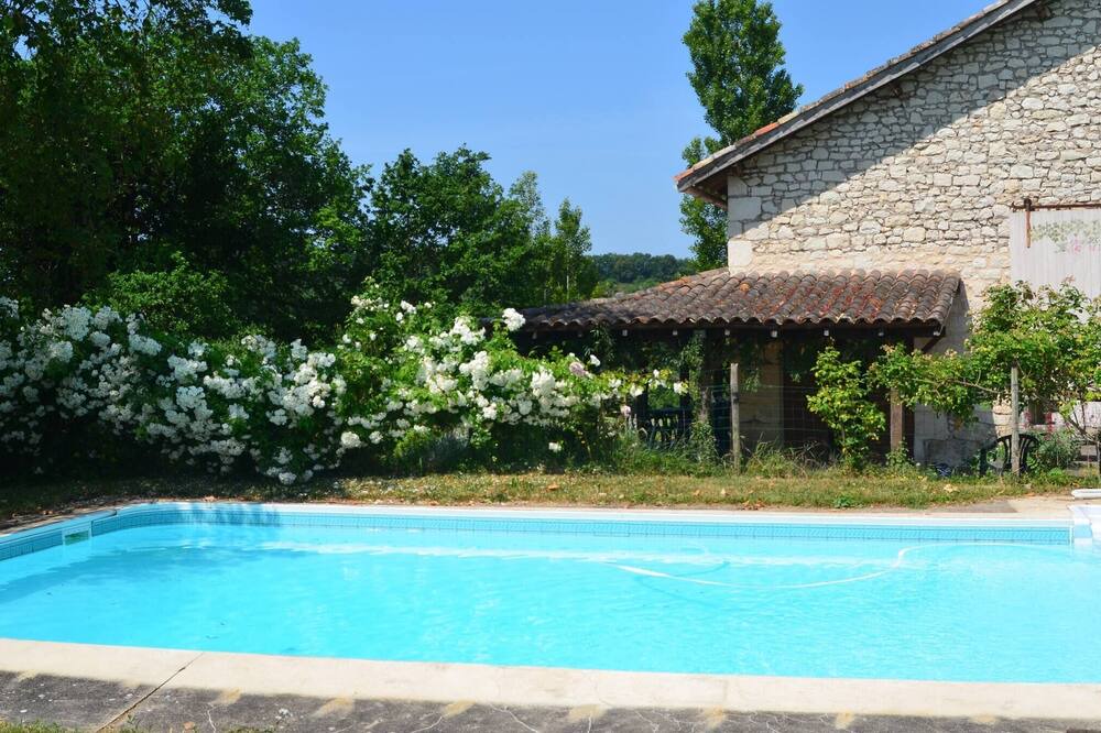 Photo of Outdoor in Flaugnac