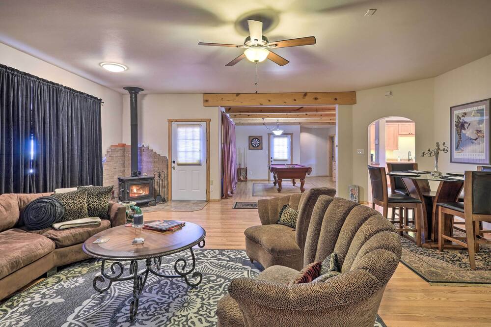Photo of Livingroom in Placitas
