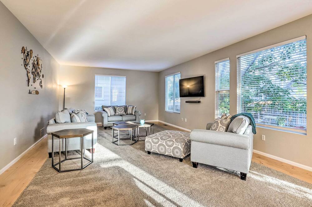 Photo of Livingroom in Henderson