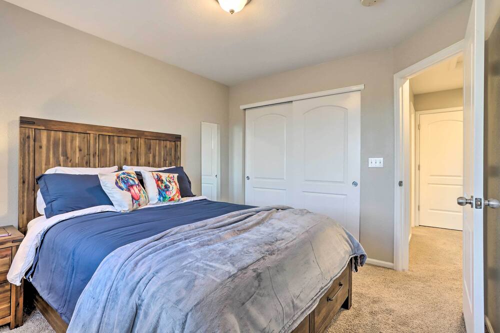 Photo of Bedroom in Henderson